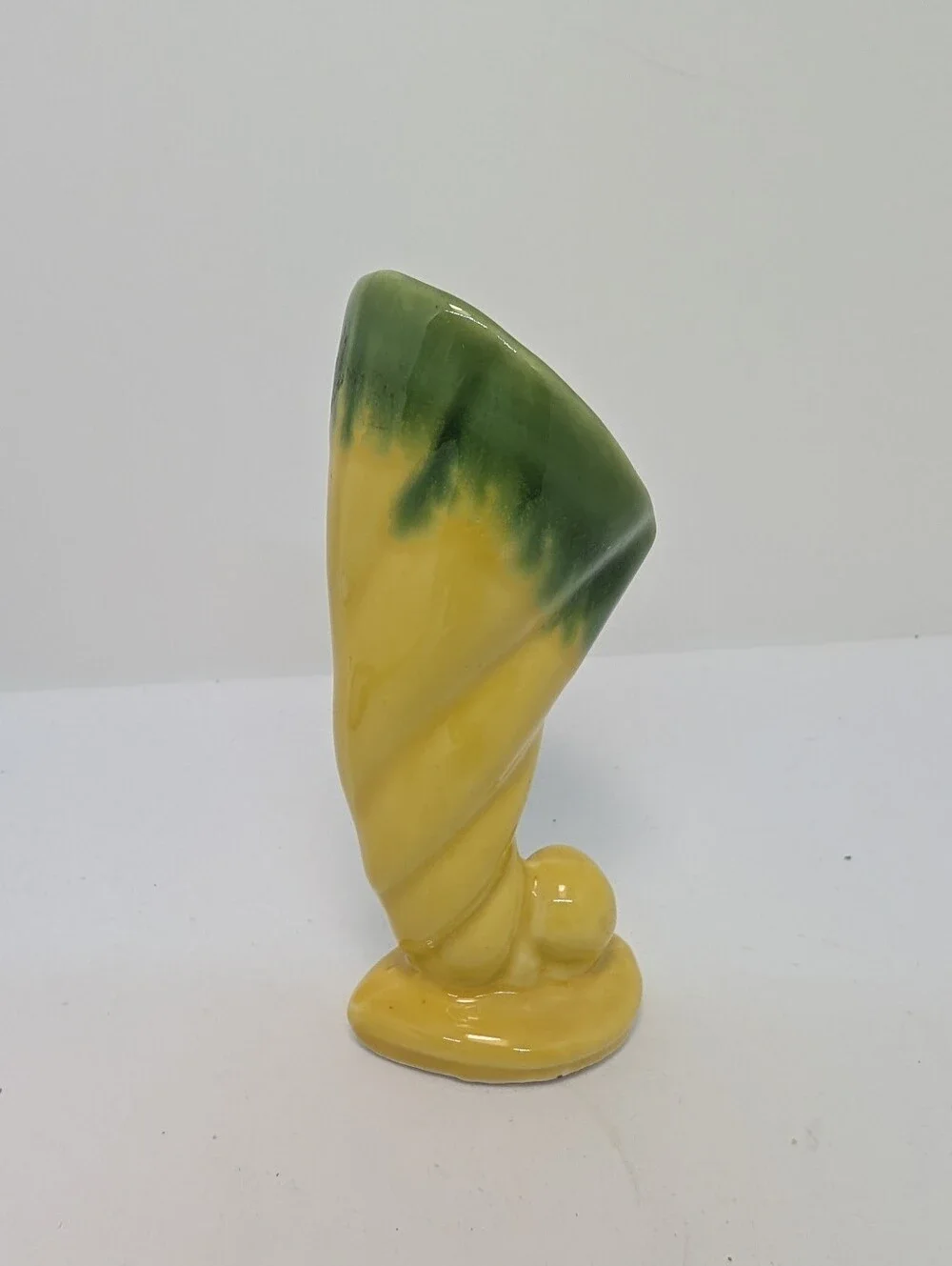 Vtg Shawnee Pottery Cornucopia Yellow and Green Swirl Mini Bud Vase